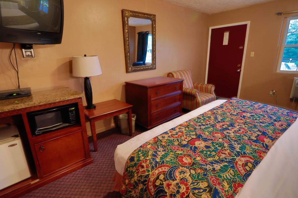 Red Carpet Inn Berlin Екстериор снимка